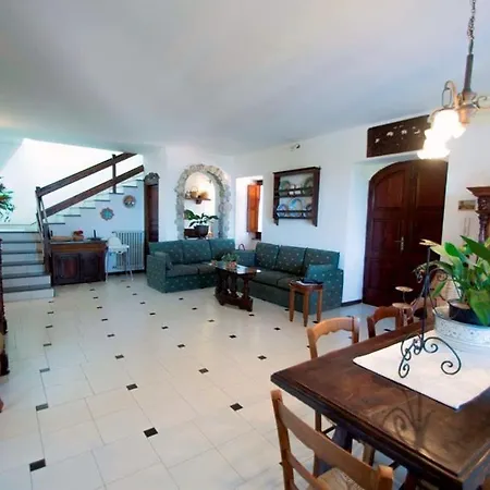 Termini-sant'agata Sleeps 10 Pool Wifi Termini